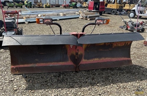 Hiniker 8' V- Snow Plow