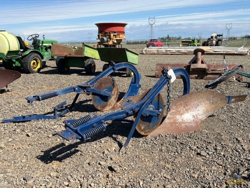 2-Way IH Single Bottom Plow