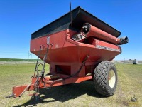 Unverferth 7000 Grain Cart - Offsite