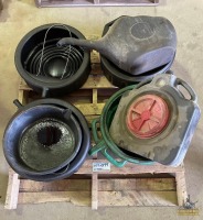 Assorted Oil Pans