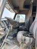 Parts 2000 Volvo VNL Truck - 17