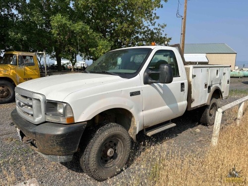 2004 Ford F-250 Pickup Truck