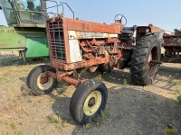 International 856 Tractor - Does Not Run