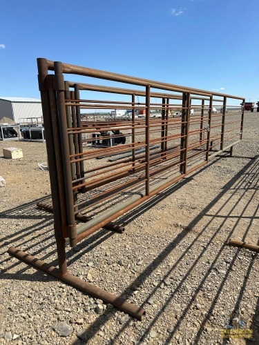 HD 24' Free Standing Panel w/11' Gate