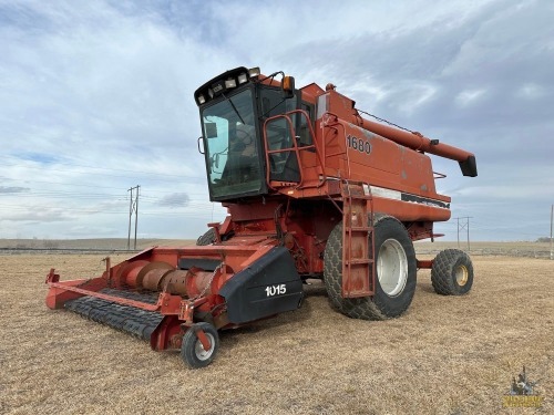 1988 Case IH 1680 Combine