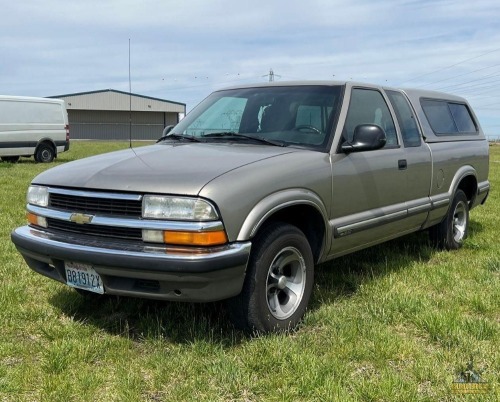 1998 Chevy S10 LS Pickup