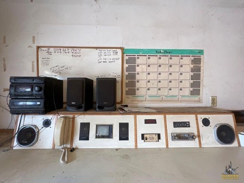 Stereo System & Components-Offsite