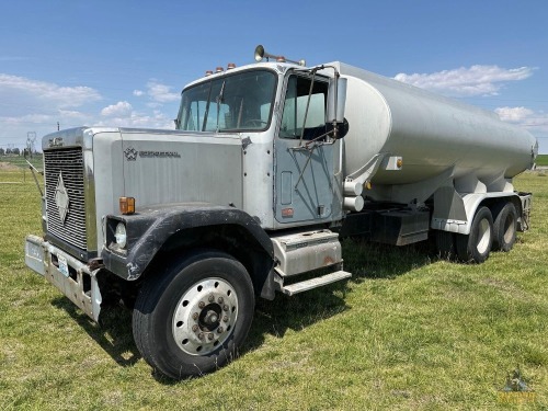 1980 GMC General Tanker Truck