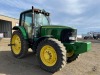 2005 John Deere 7520 MFWD Tractor - 8