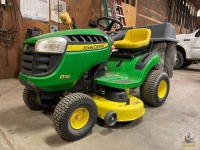 John Deere D110 Lawn Tractor