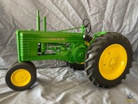 1/8 Scale Models John Deere Model B Tractor