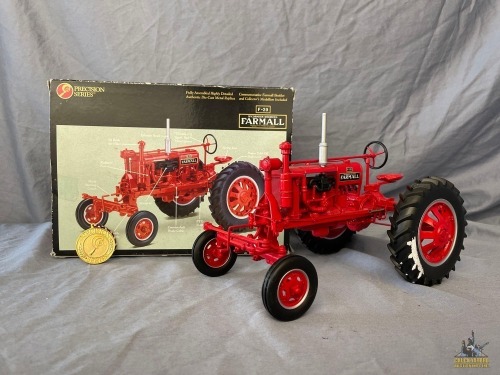 1/16 Ertl Precision Series 6 The Farmall F-20 Tractor