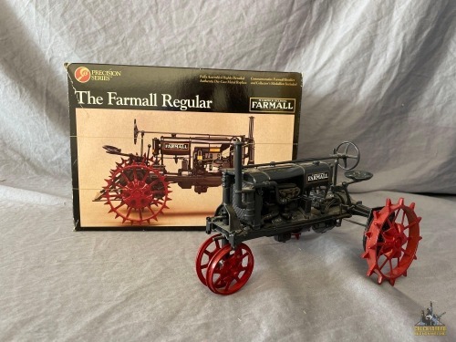 1/16 Ertl Precision Series 1 The Farmall Regular Tractor