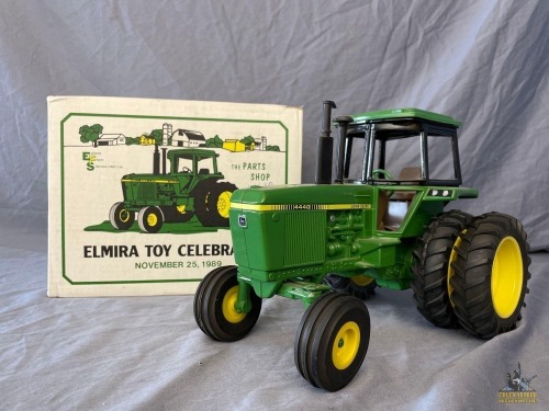 1/16 Ertl John Deere 4440