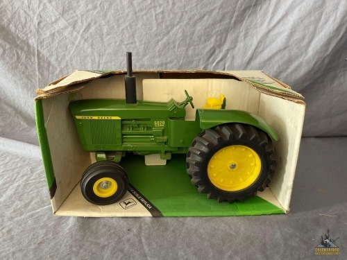 1/16 Ertl John Deere 5020 Tractor