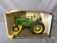 1/16 Ertl 1937 John Deere Model G Tractor