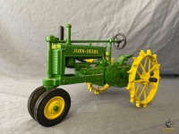 1/16 Ertl John Deere Model A Tractor