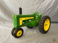 1/16 Ertl John Deere 630 Tractor