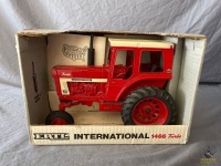 1/16 Ertl International Farmall 1466 Turbo Tractor