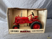 1/16 Ertl McCormick Farmall Cub Tractor