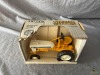 1/16 Ertl International Cub Tractor - 2