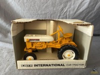 1/16 Ertl International Cub Tractor