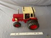 1/16 Ertl International 1586 MFD Tractor - 6