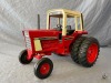 1/16 Ertl International 1586 Tractor