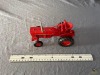 1/16 Ertl International Farmall 140 Tractor - 6