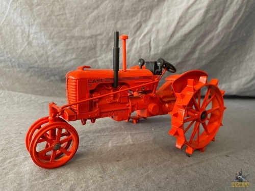 1/16 Spec Cast Case DC Tractor