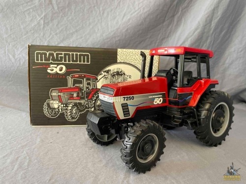 1/16 Ertl Case IH 7250 MFD Tractor