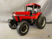 1/16 Ertl Case IH 7150 MFD Tractor