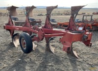 Case IH 145 4-Btm Trip Plow - Offsite