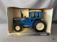 1/16 Scale Models Ford 8830 Tractor