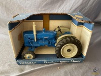 1/16 Ertl Fordson Super Major Tractor