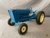 1/16 Ertl Ford Tractor