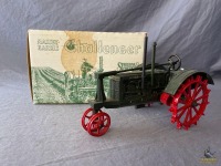 1/16 Ertl Massey-Harris Challenger Tractor