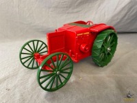 1/16 Massey-Harris Tractor