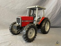 1/16 Ertl Massey-Ferguson 3650 Datatronic Tractor