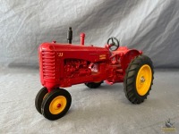 1/16 Ertl Massey-Harris 33 Tractor