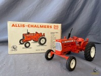 1/16 Spec Cast Allis-Chalmers D15 Tractor