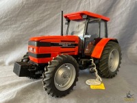 1/16 Scale Models Agco Allis 8639 Tractor