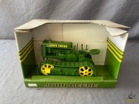 1/16 Spec-Cast John Deere Lindeman Crawler