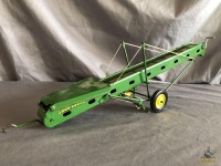 1/16 Bale Elevator