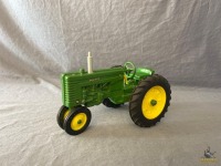 Ertl John Deere M