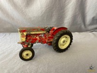 International 240 Tractor