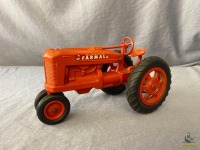 IH Farmall Tractor