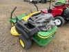 John Deere Z225 EZtrak Zero Turn Lawn Mower - 3