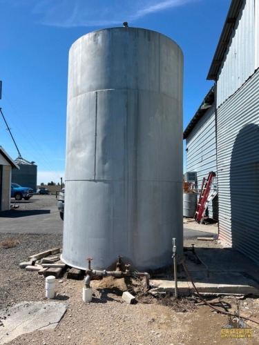 5,000 Dyed Diesel Vertical Tank-Selling Offsite