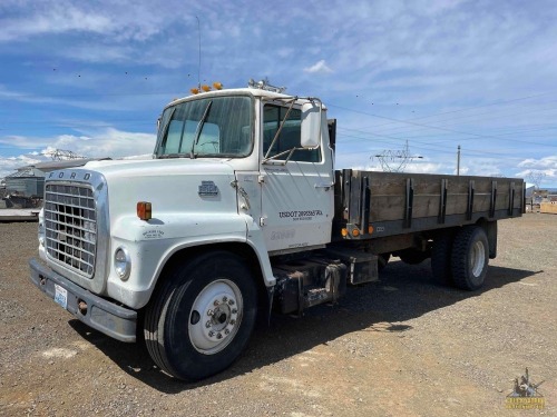 1980 Ford 7000 - Blown Engine